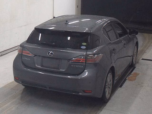 LEXUS CT200H