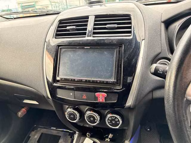MITSUBISHI RVR