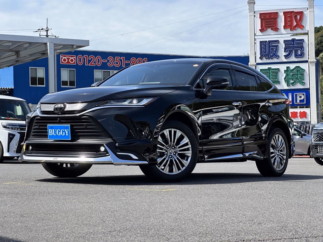 TOYOTA HARRIER