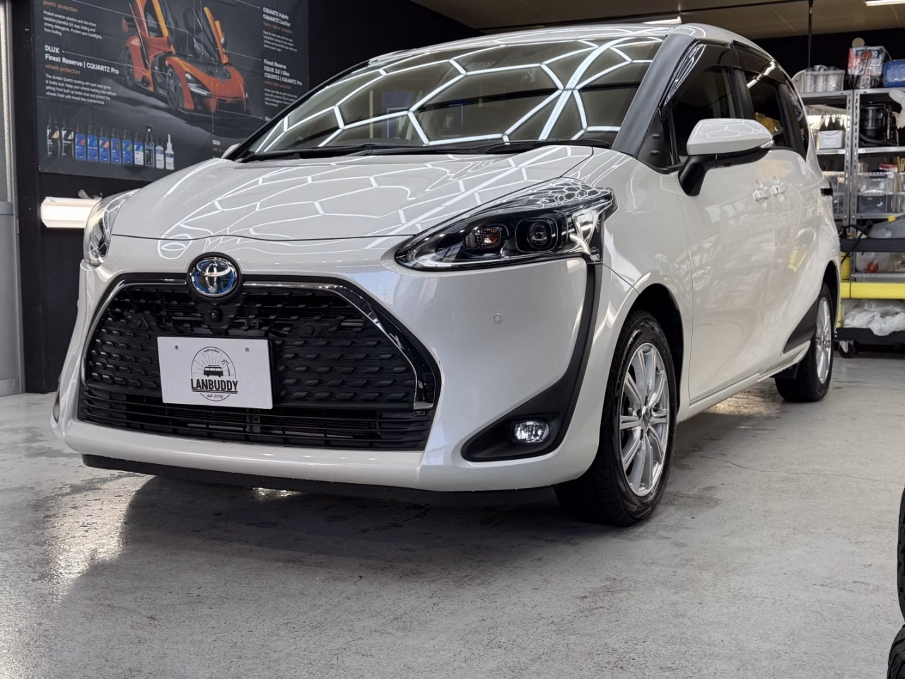 TOYOTA SIENTA