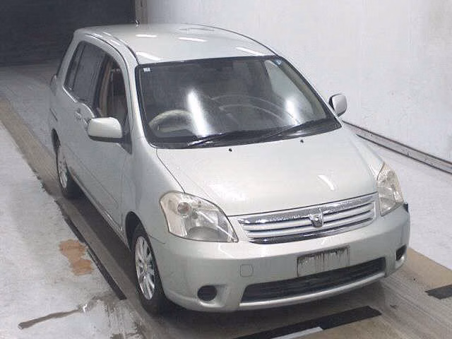 TOYOTA RAUM
