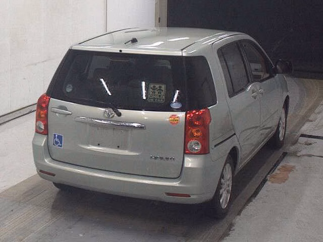TOYOTA RAUM