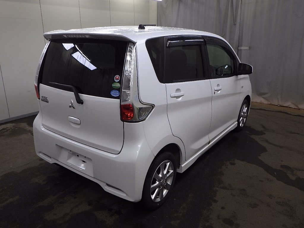 MITSUBISHI EK CUSTOM