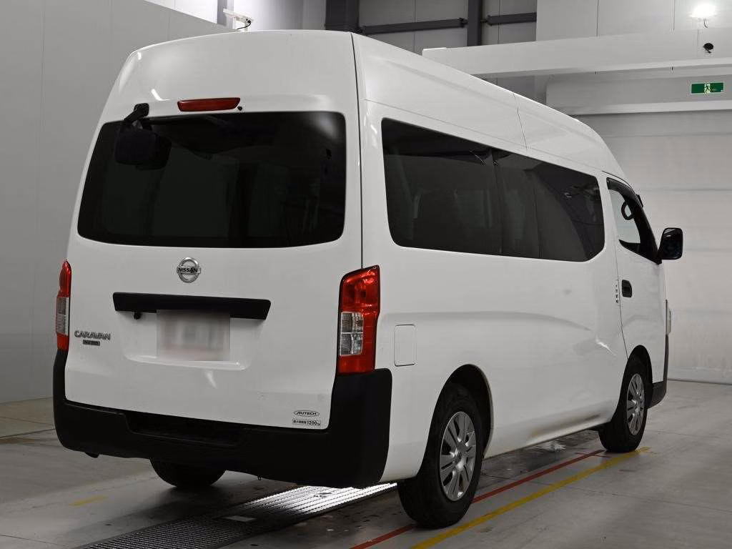 NISSAN NV350 CARAVAN