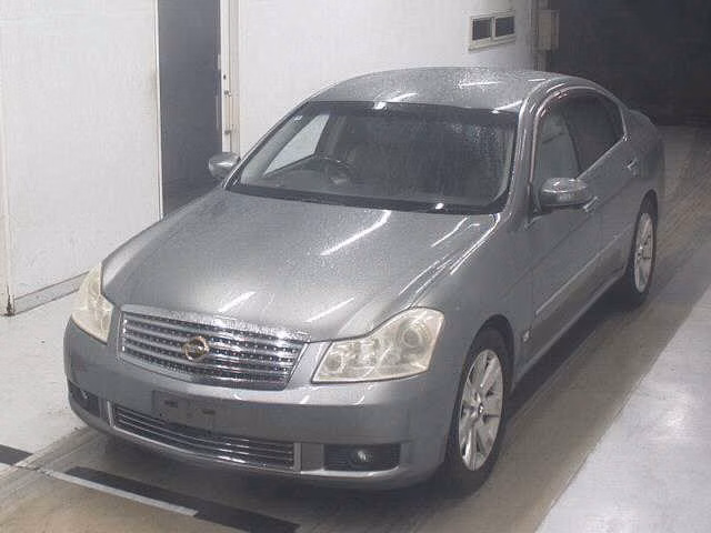 NISSAN FUGA