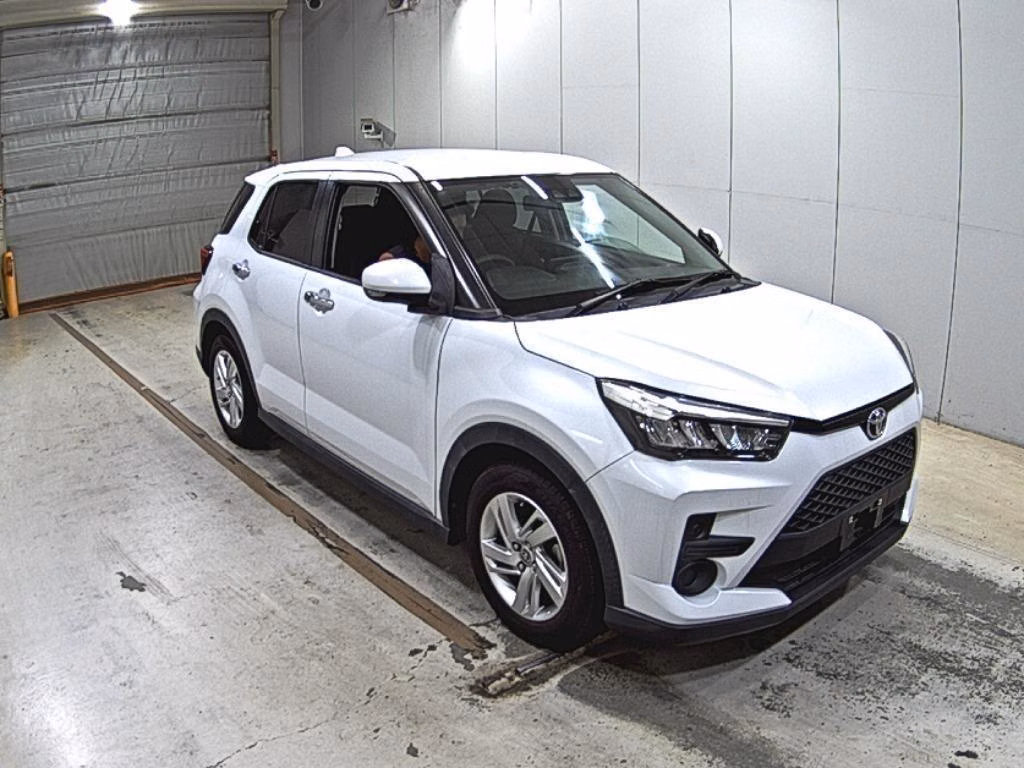 TOYOTA RAIZE