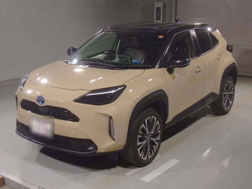 TOYOTA YARIS CROSS