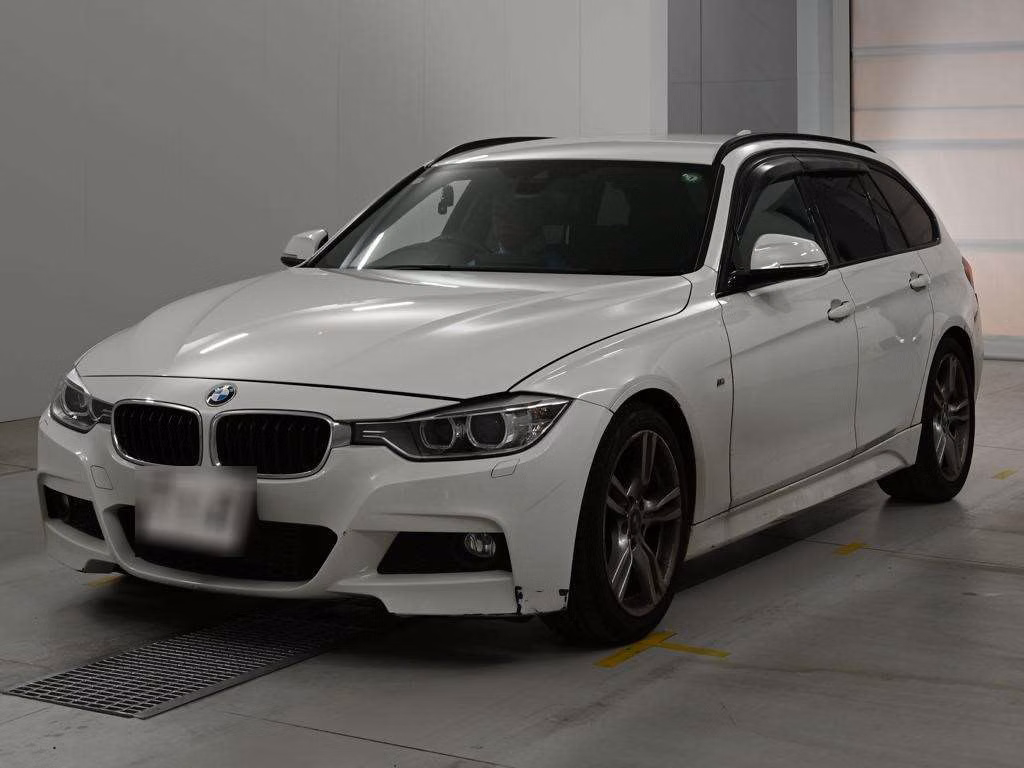 BMW 3-SERIES