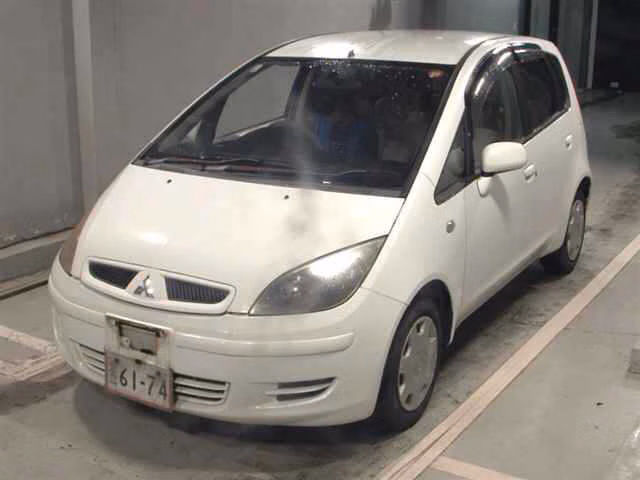 MITSUBISHI COLT
