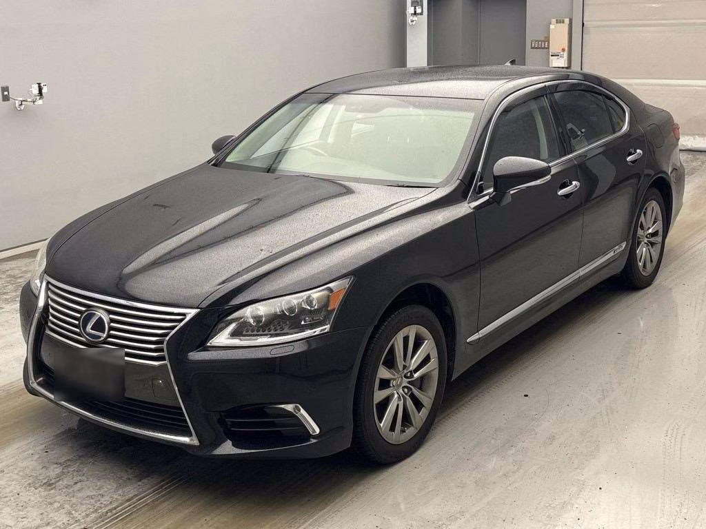Lexus LS600h