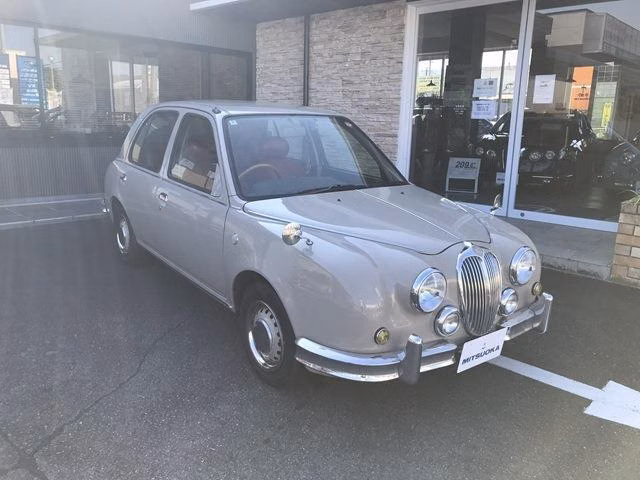 Mitsuoka Viewt