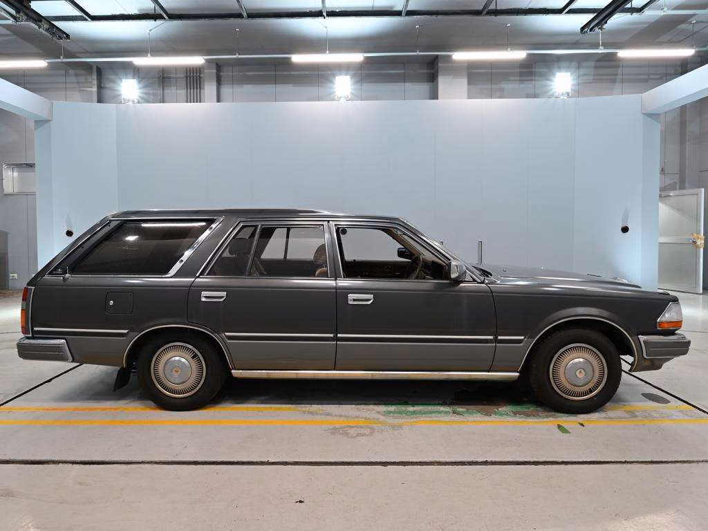 NISSAN CEDRIC
