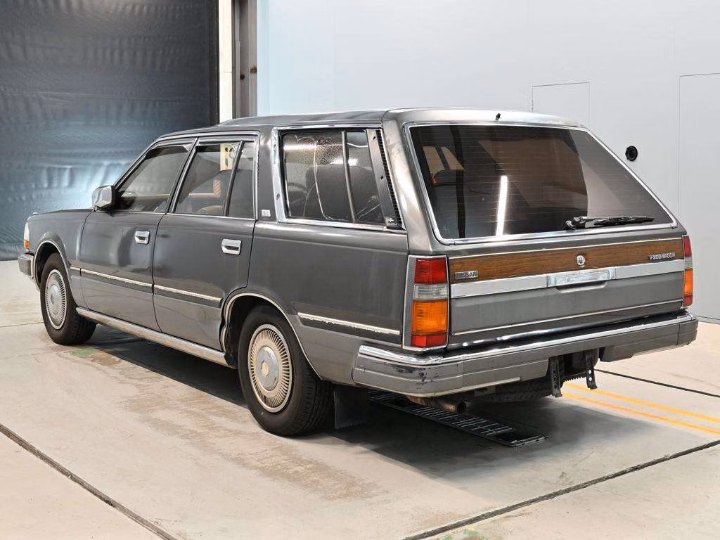NISSAN CEDRIC