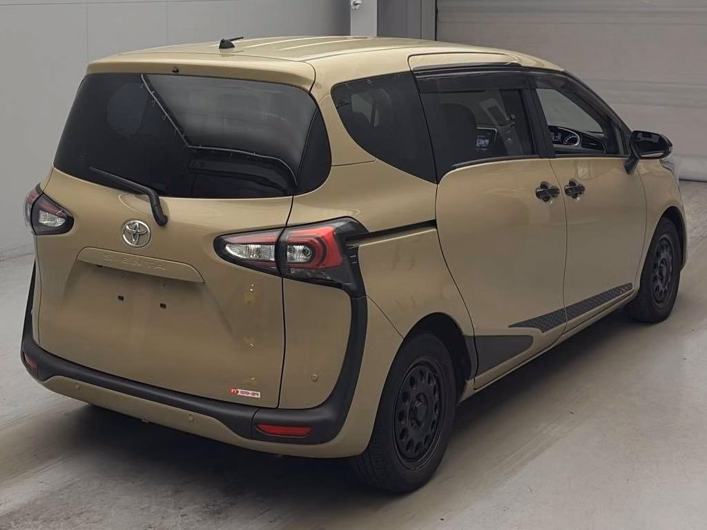 TOYOTA SIENTA