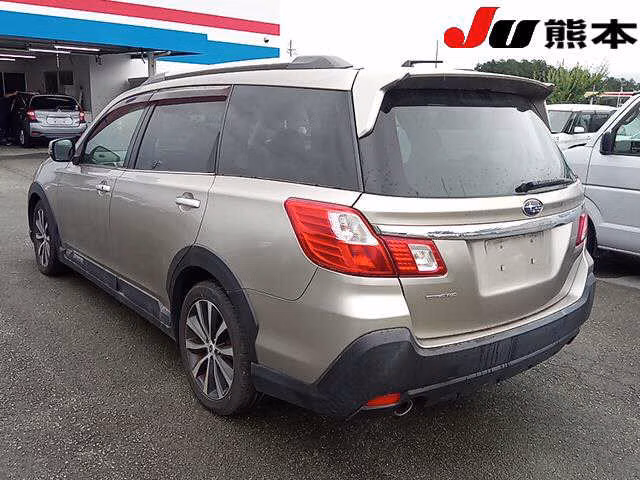 Subaru Exiga Crossover 7