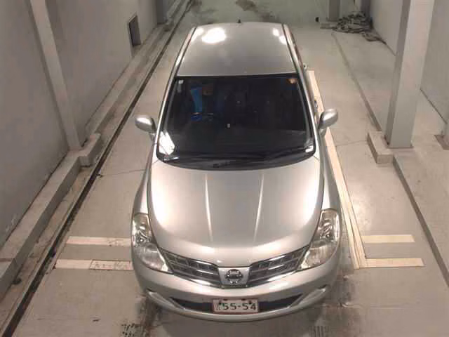 NISSAN TIIDA LATIO