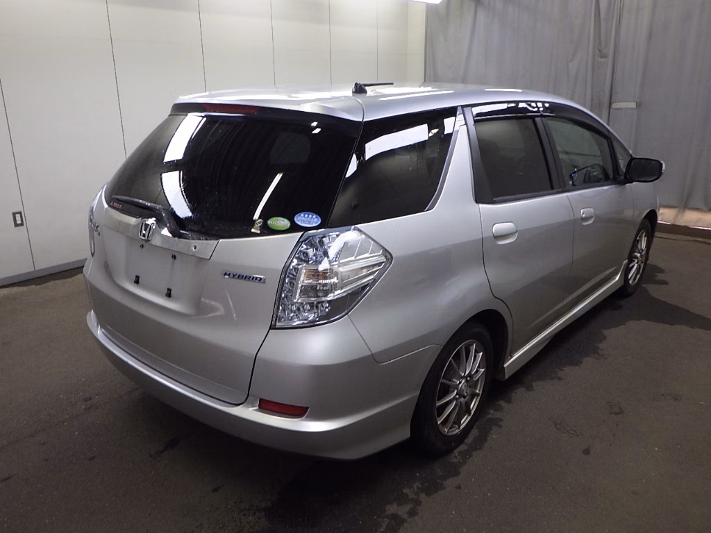 HONDA FIT SHUTTLE
