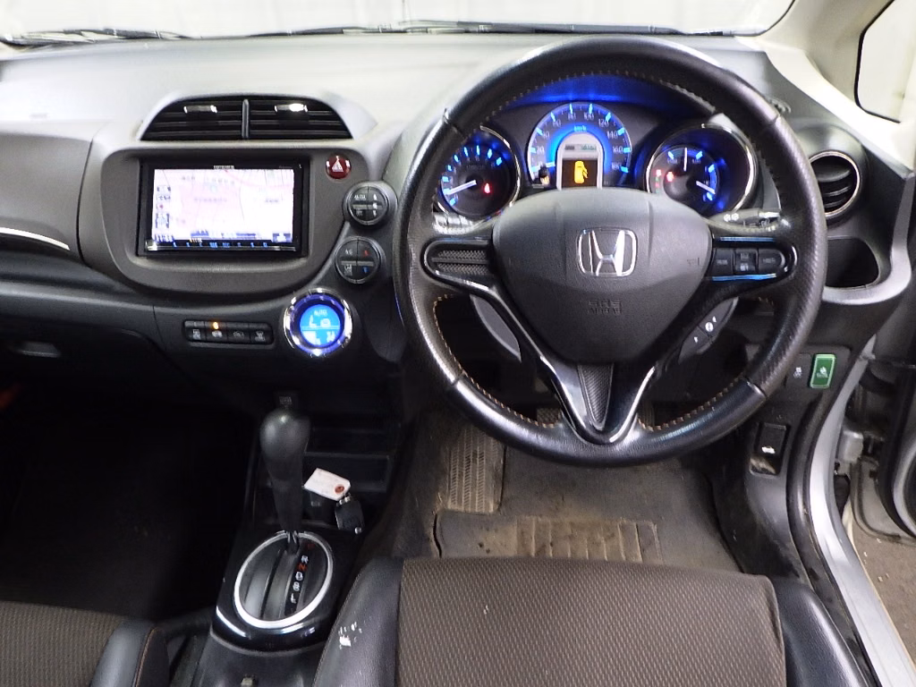 HONDA FIT SHUTTLE