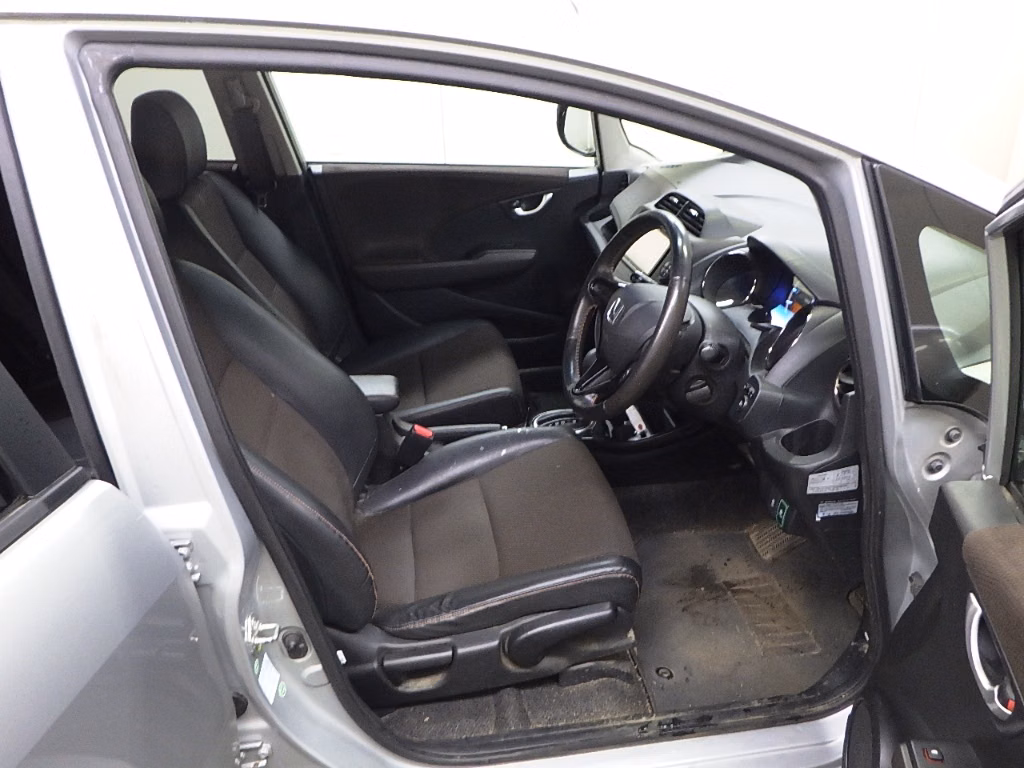 HONDA FIT SHUTTLE