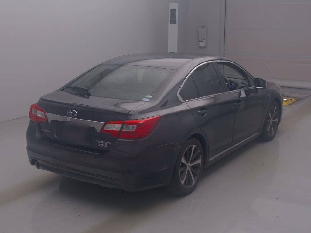 SUBARU LEGACY B4