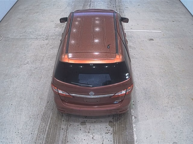 NISSAN LAFESTA