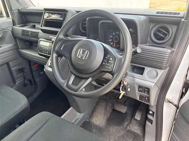 HONDA N-VAN