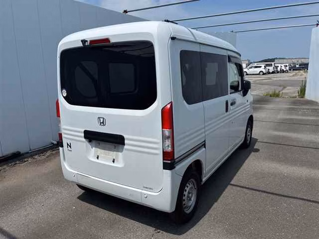 HONDA N-VAN
