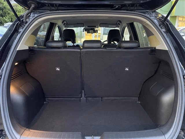 Nissan Aura