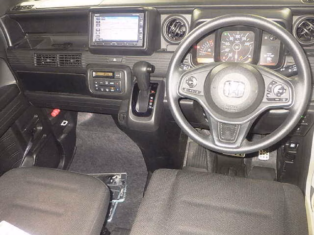 HONDA N-VAN