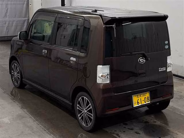 DAIHATSU MOVE CONTE