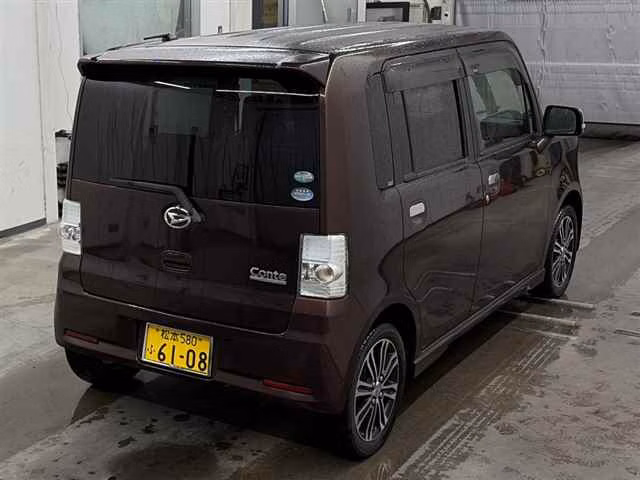 DAIHATSU MOVE CONTE