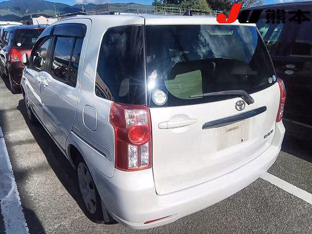 TOYOTA RAUM