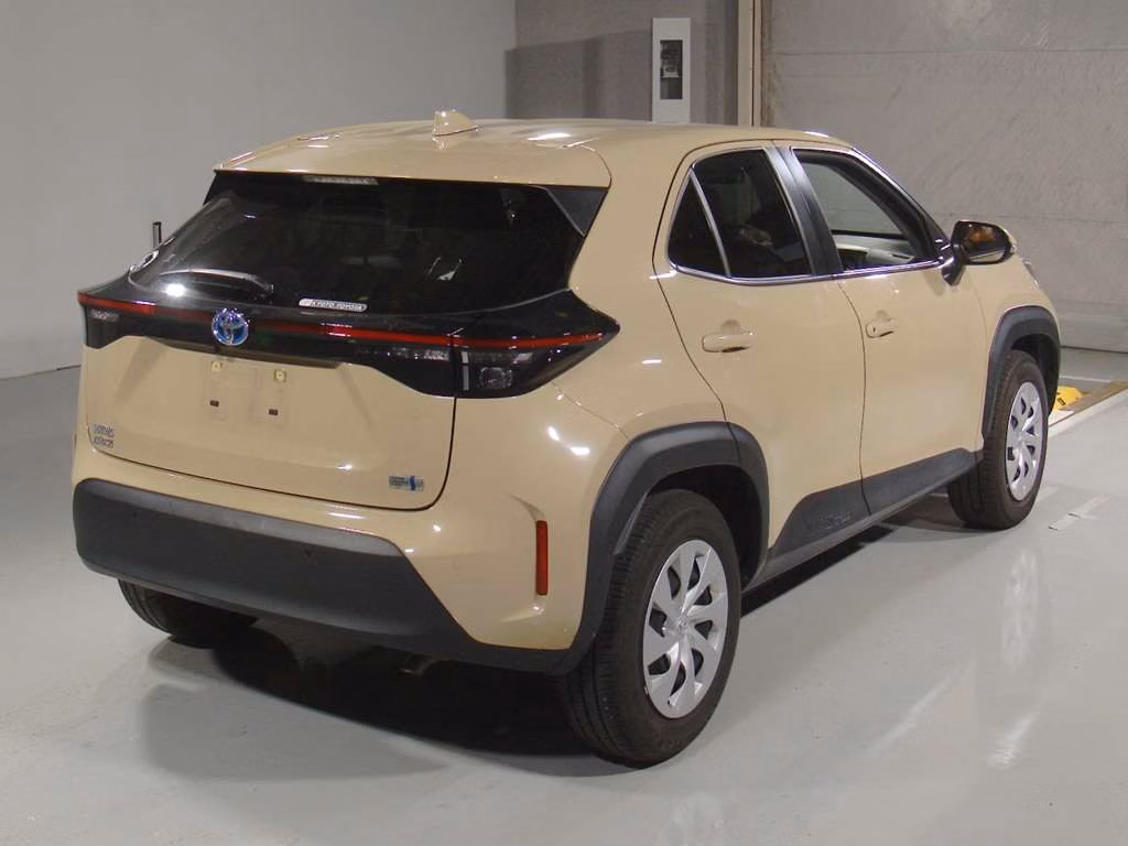 TOYOTA YARIS CROSS