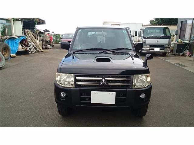 Mitsubishi Pajero Mini
