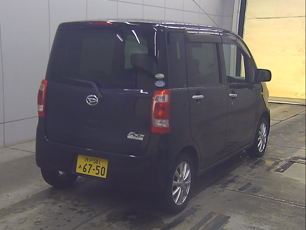 DAIHATSU TANTO EXE