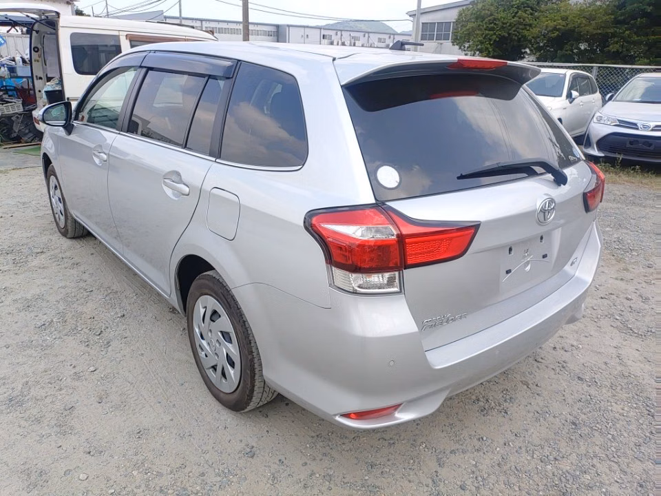 TOYOTA COROLLA FIELDER