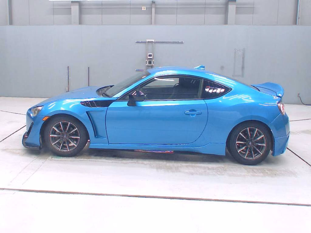 SUBARU BRZ