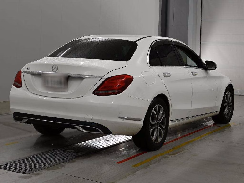 MERCEDES-BENZ C-CLASS