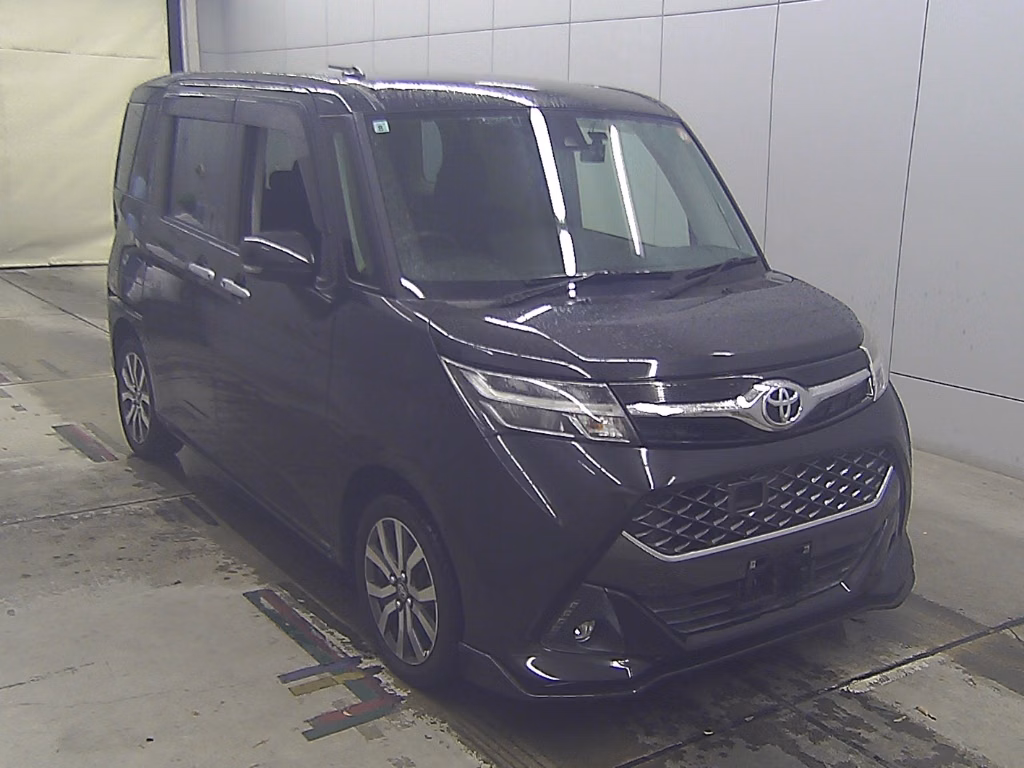 TOYOTA TANK
