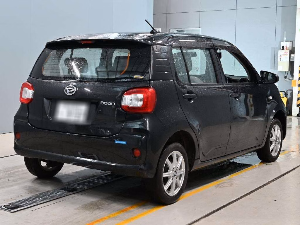 DAIHATSU BOON