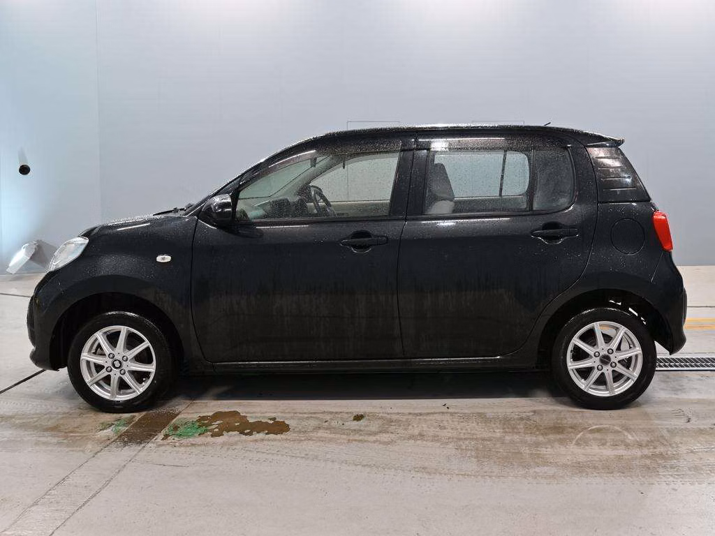 DAIHATSU BOON
