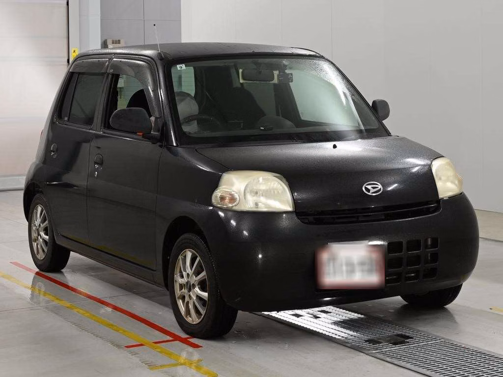 DAIHATSU ESSE