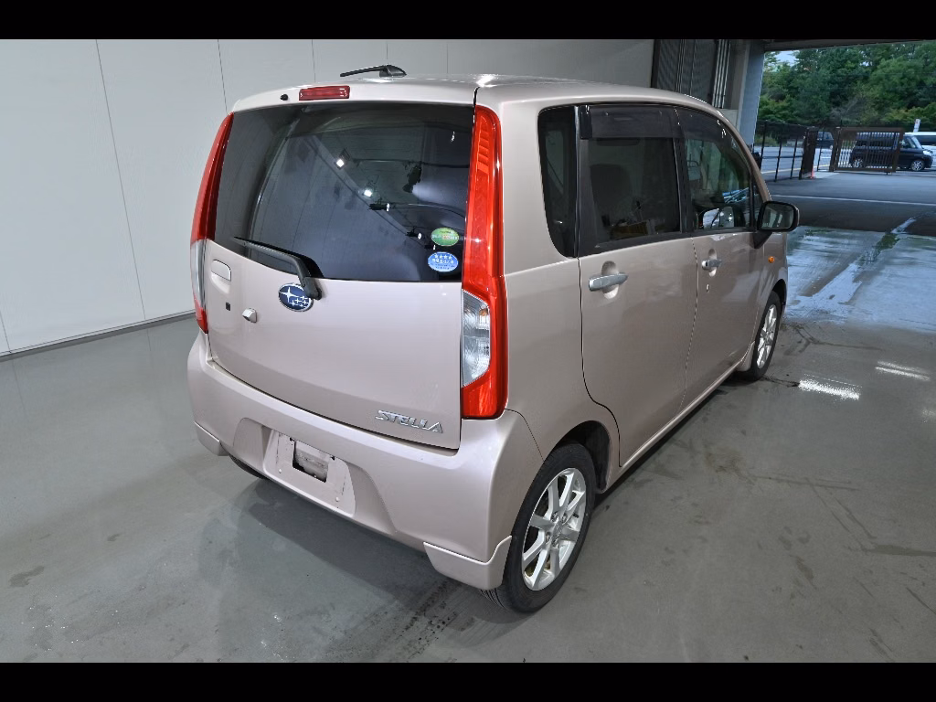 SUBARU STELLA