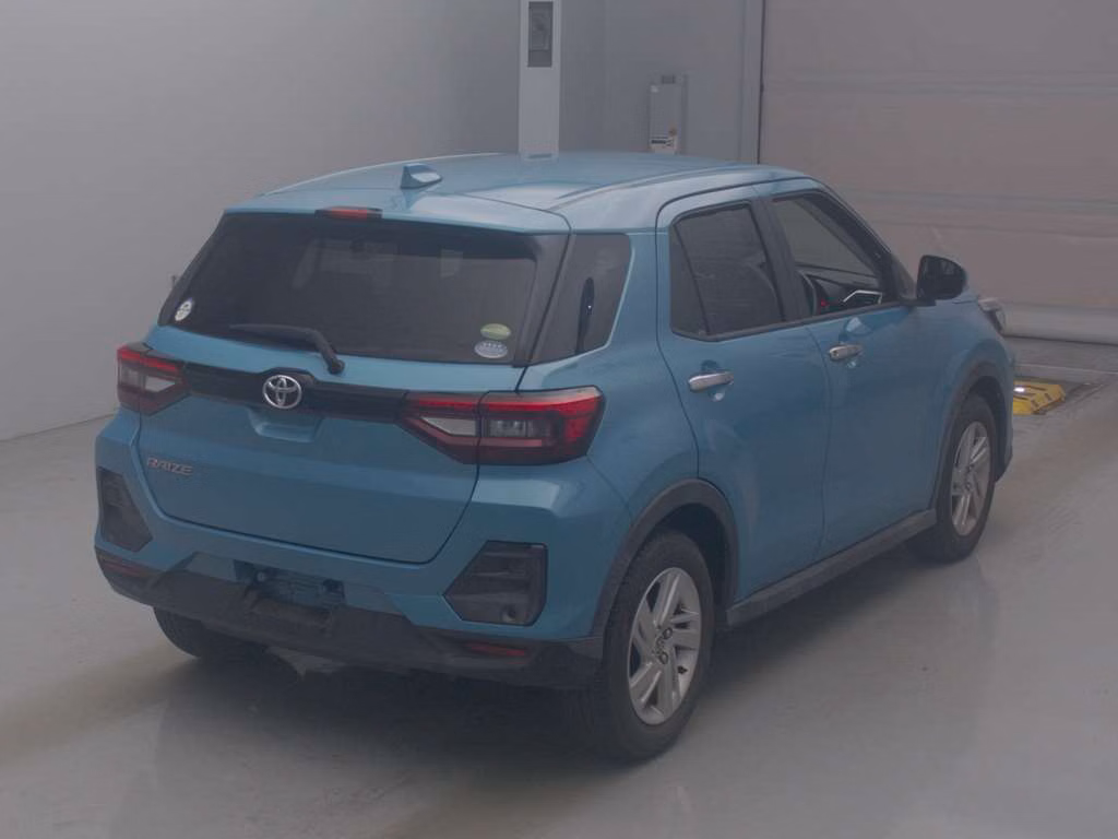 TOYOTA RAIZE