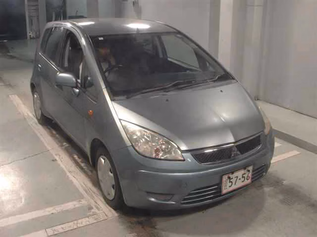 MITSUBISHI COLT
