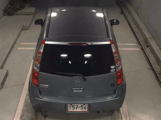 MITSUBISHI COLT