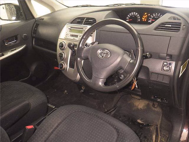 TOYOTA RACTIS
