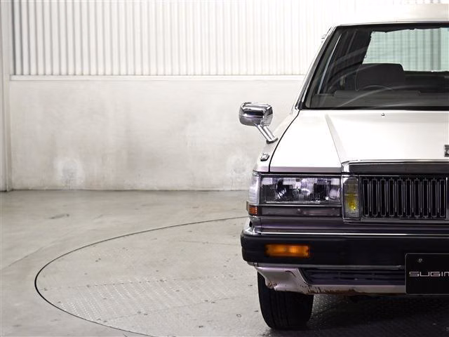 Nissan Cedric