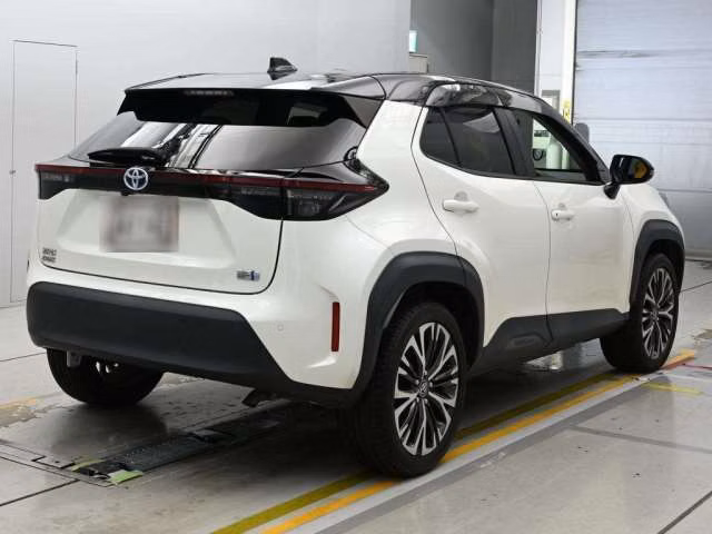 TOYOTA YARIS CROSS