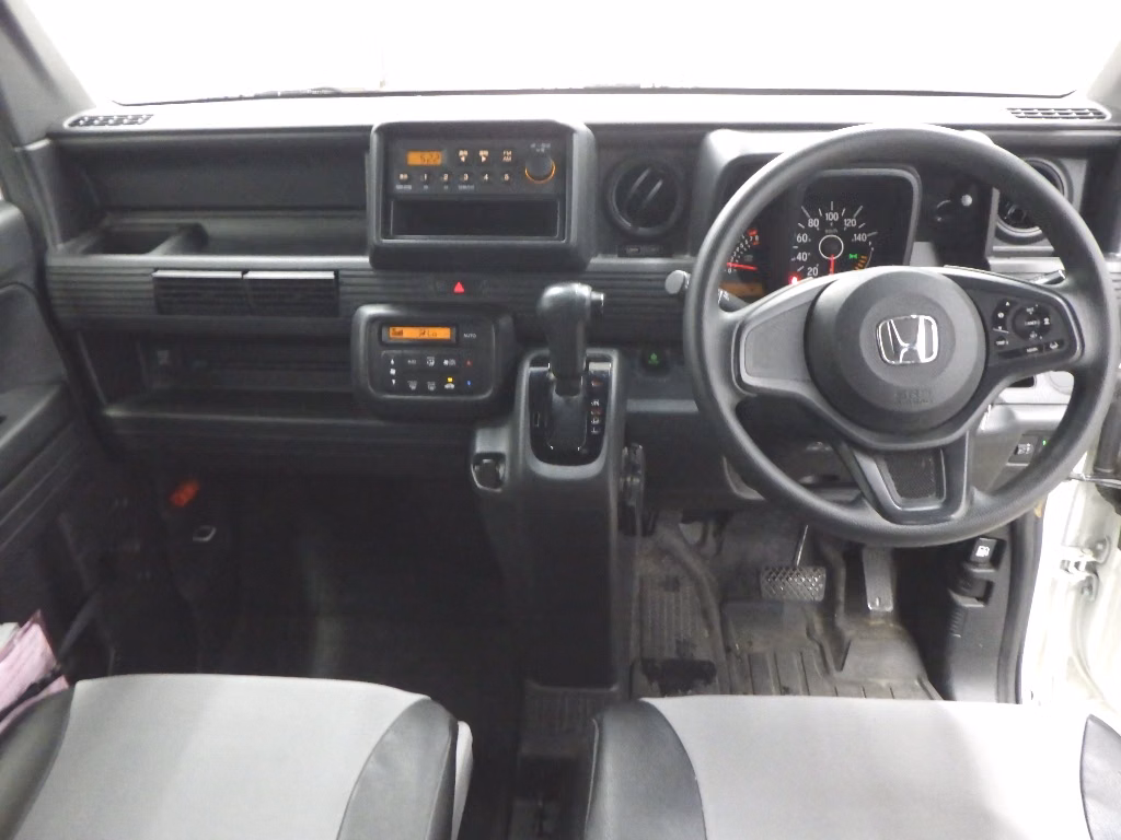 HONDA N-VAN